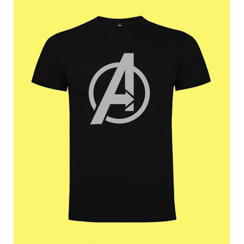 CAMISETA NIÑO AVENGERS